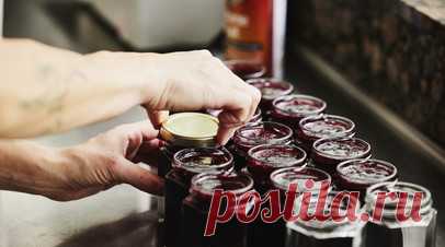 Диетолог Гридина: после термической обработки в варенье почти не остаётся витаминов. Диетолог онлайн-сервиса по управлению здоровьем Budu Наталия Гридина заявила в беседе с «Газетой.Ru», что фрукты и ягоды после длительной термической обработки лишаются большинства полезных свойств. Читать далее