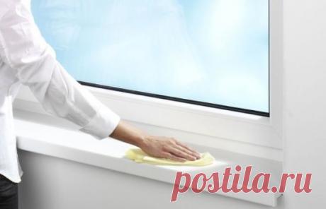 Хотите вернуть вашему подоконнику былую белизну? Эти способы могут вам в этом помочь