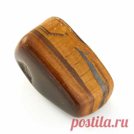 Камень тигровый глаз представляет собой кристалл с красивыми полосами желто-золотистого цвета с переливающимся перламутровым эффектом. Этот камень впитал в себе энергию солнца и вибрацию земли.
#Фирдаус_Батдалова 
#имитациякамней #декупаж #шкатулки_из_камней
