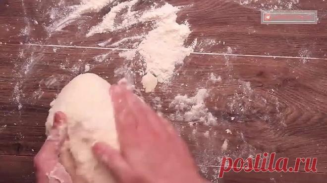 Готовлю их сколько себя помню... Необычайно вкусные лепешки!