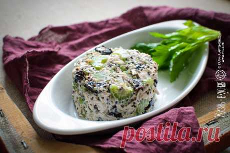 Салат "Фитнес" с сельдереем • Жизнь - вкусная! Кулинарный сайт Галины Артеменко Обожаю этот салат "Фитнес", поотму что его можно приготовить в 2 вариантах: т. е. когда сам по себе - салат, добавил осытняющий компонент - и вот уже обед.