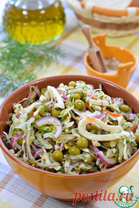Салат из кальмара и квашеной капусты – кулинарный рецепт
