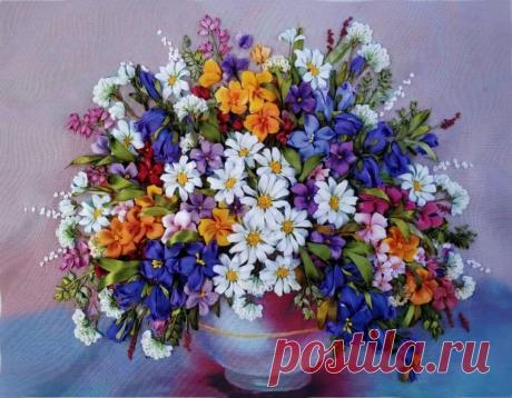 50+ невероятных авторских вышивок этой весны | Хроники Сельских Бюджетников | Яндекс Дзен