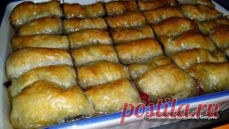 Baklava sa višnjama i orasima ~ Veseli recepti
