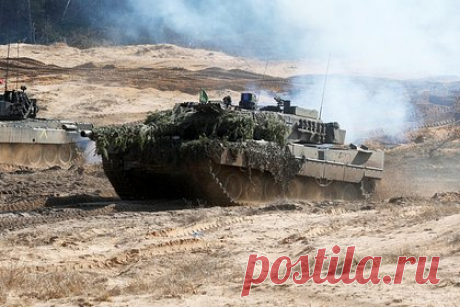 Согласие Германии на передачу Польшей танков Leopard 2 Украине объяснили. Германия согласилась на передачу Польшей немецких танков Leopard 2 Украине из-за давления. Так решение Берлина в беседе с «Лентой.ру» объяснил генеральный директор российского совета по международным делам Андрей Кортунов. Он предположил, что другие страны также могут получить разрешение властей ФРГ на аналогичный шаг.