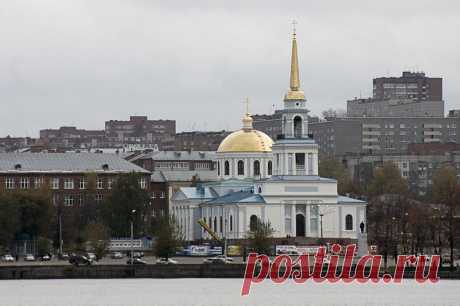Облицовка, монтаж, резка, изготовление изделий из гранита, мрамора, травертина и оникса.