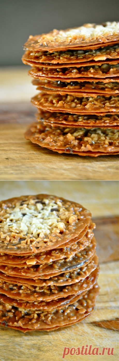 Dark Chocolate Almond Florentine Cookies