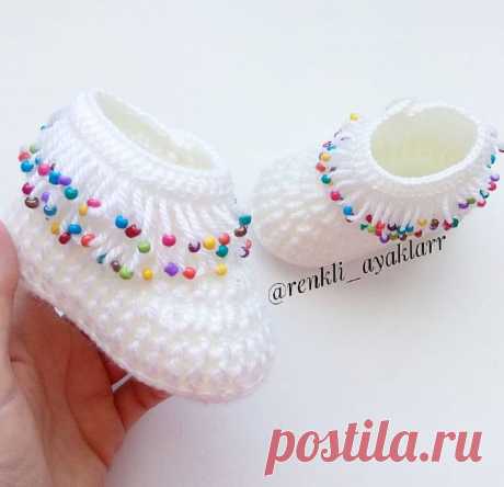 Пинетки крючком.