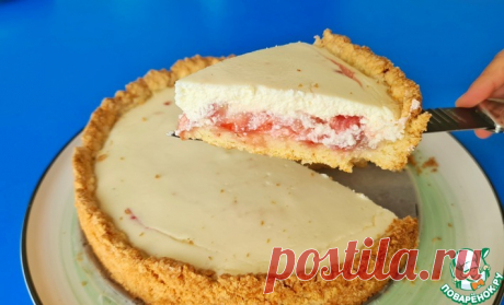 Творожный пирог с клубникой Кулинарный рецепт