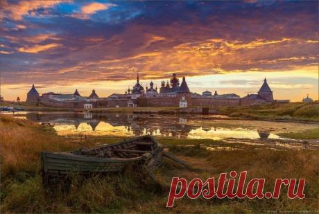 Соловецкий монастырь Русской Православной Церкви.