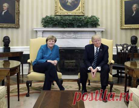 Белый дом объяснил, почему Трамп не пожал руку Меркель - Новости Политики - Новости Mail.Ru