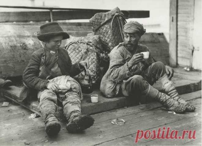Лапти! Люди в берестяной обуви, сфотографированные с 1860 по... 1992 год | Russiainphoto.ru – История России в фотографиях | Яндекс Дзен