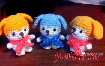 Собачки амигуруми крючком. Работа Катерины Петяниной Для вязания амигуруми вам потребуется: Пряжа 