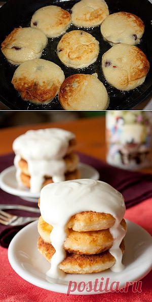 Пошаговый фото-рецепт сырников с сушеной вишней | Выпечка | Завтраки | Вкусный блог - рецепты под настроение