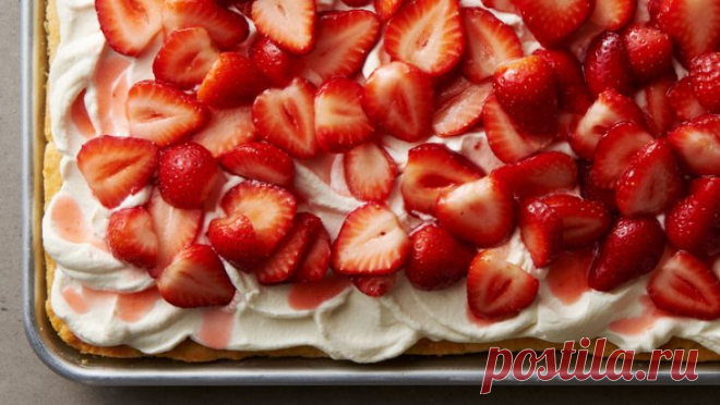 Такой простой и такой вкусный! Рецепт клубничного пирога