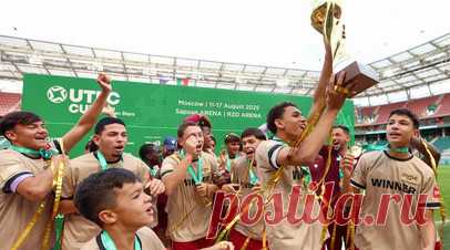 «Флуминенсе» обыграл «Локомотив» в финале UTLC Cup 2025. «Флуминенсе» победил «Локомотив» в финале ежегодного международного турнира UTLC Cup. Читать далее
