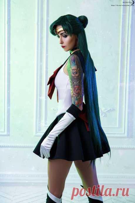 Очаровательная Лерочка Химера (Himera Cosplay) в образе Сейлор Плутон (Sailor Pluto) по мотивам «Сейлор Мун» (Sailor Moon)