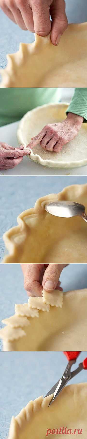 Несколько способов оформления края пирога.