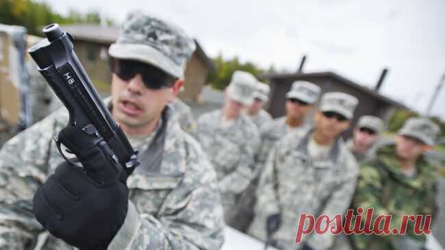 Уволенные из ВВС США военные-трансгендеры подали иск против администрации