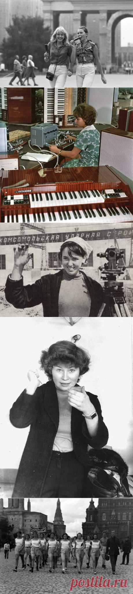 Студентка, комсомолка, спортсменка и просто красавица! / Назад в СССР / Back in USSR