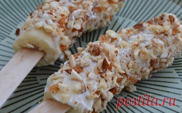 банан йогурт орехи