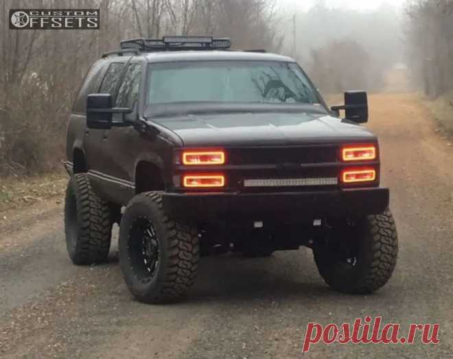 Chevrolet Tahoe 1995 off Road