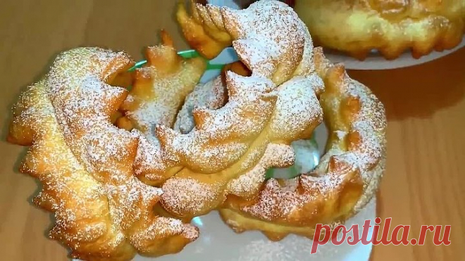 Вкусный десерт к чаю. Простой и дешёвый рецепт. Похож на хворост, но мягкий
