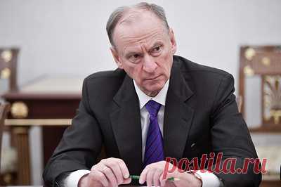 Патрушев заявил о риске прямых атак Запада на российские суда. Глава Морской коллегии напомнил, что натовцы активно разрабатывают и тестируют новейшие безэкипажные средства и автономные подводные аппараты