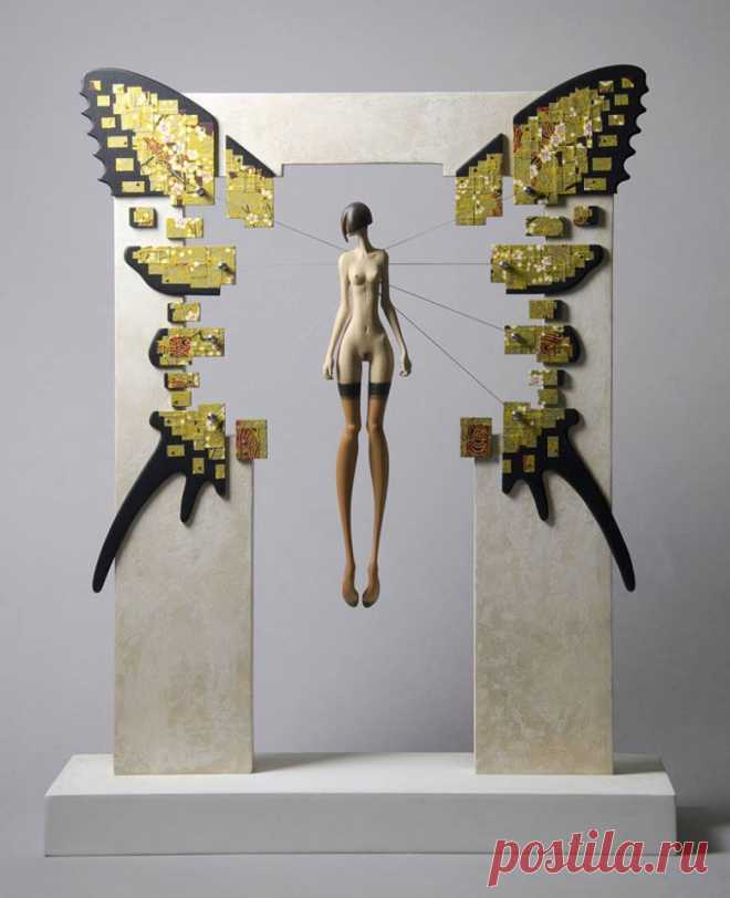 Sculpture - Surreal wood sculptures by artist : " John Morris ".