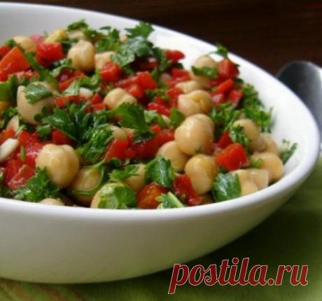 Рецепт - Салат с нутом и перцем