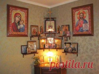 Какие иконы нужны дома Почти все верующие православные имеют дома иконы – одну, а чаще несколько. Какие иконы нужны? «В доме каждого православного обязательно должна быть икона Господа нашего Иисуса Христа и Крест. Это глав...