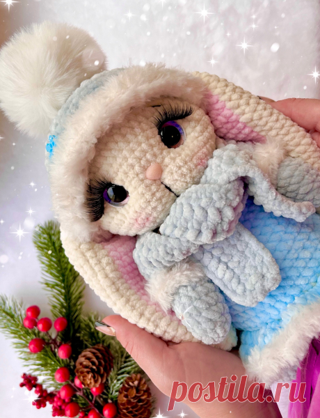 PDF Зайка Варежка крючком. FREE crochet pattern; Аmigurumi toy patterns. Амигуруми схемы и описания на русском. Вязаные игрушки и поделки своими руками #amimore - большая зайка из плюшевой пряжи, плюшевый заяц, зайчик в шапочке, кролик, зайчонок, крольчонок.