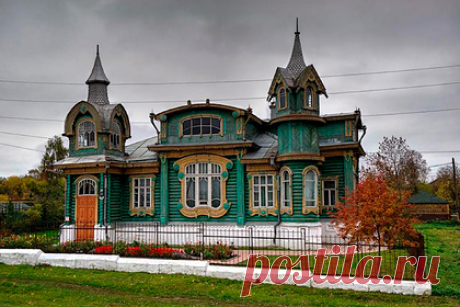 Для двух исторических российских городов разработают программу развития туризма. Для двух российских городов во Владимирской области разработают программу развития туризма — позже они войдут в туристическую маршрутную сеть региона. Так, в Муроме и Гороховце появятся инженерная и дорожная инфраструктура, новое уличное освещение, инста-точки, ресторанная сеть, указатели и информационные таблички.