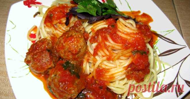 Спагетти с фрикадельками: вкусное блюдо из Италии
