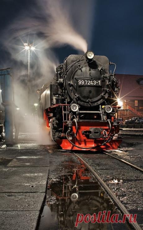 Найдено на сайте 500px.com.