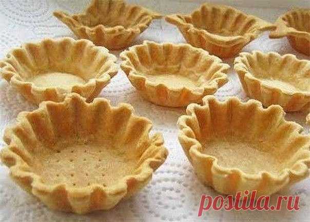 Самое классное тесто для рассыпчатых корзиночек. Настолько вкусные, что Вы не захотите больше экспериментировать!