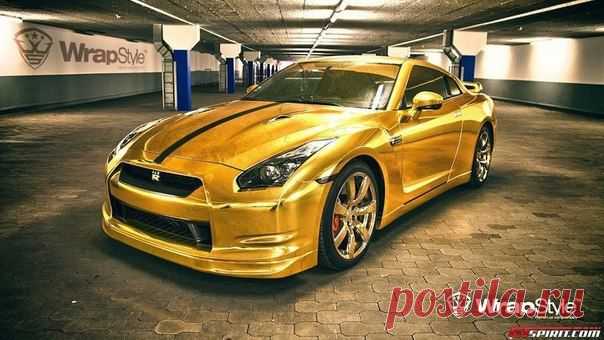 Nissan GT-R / Только машины