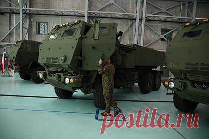 Производителю F-16 и HIMARS предложили инвестировать в оборону Литвы. Министр иностранных дел Литвы Габриэль Ландсбергис провел встречу с представителями компании Lockheed Martin и предложил производителю реактивных систем залпового огня HIMARS и истребителей F-16 инвестировать в оборону республики. Об этом сообщило МИД Литвы на официальном сайте.