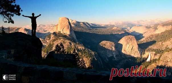 Национальный парк Йосемити - мир красивых достопримечательностей Национальный парк Йосемити (Yosemite National Park) занимает огромную территорию на западе Сьерры Невада, в горах центральной Калифорнии. Бесчисленное количество озер, лугов, лесов и гор, скалистые вершины Йосемити – похожи на красочные, театральные Альпийские декорации.Через долину...
