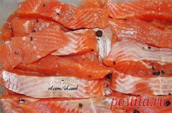 "Рыбка красная соленая"