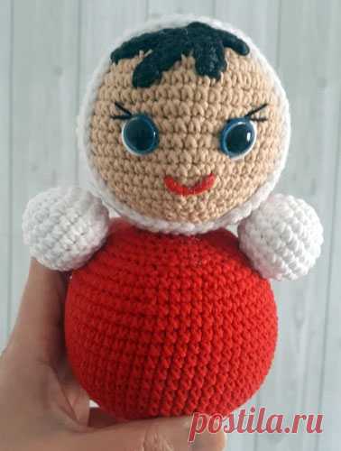 Неваляшка Вязаная крючком игрушка Неваляшка.