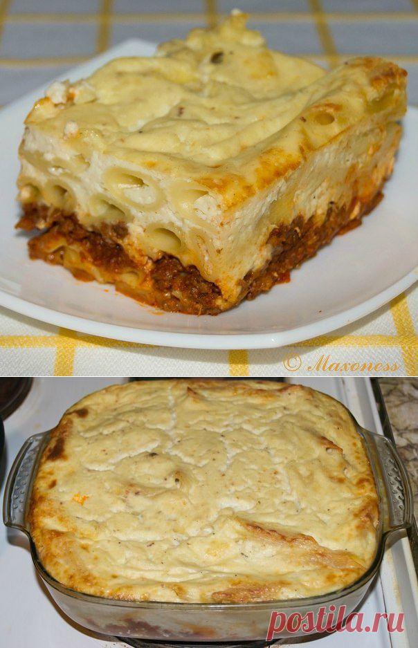 Пастицио - запеканка из макарон с фаршем.