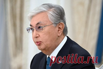 Президенту Казахстана вручили меч основателя Катара. Президенту Казахстана Касым-Жомарту Токаеву вручили меч основателя Катара. Уточняется, что казахстанскому лидеру был вручен меч шейха Джасима бин Мухаммеда бин Тани — высший государственный символ страны. Его вручает лично эмир монархам, принцам и главам государств за заслуги перед Катаром и всем человечеством.