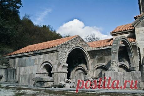 Վահանավանք (միջնադարյան վանական համալիր), Սյունիքի մարզ Монастырь Ваганаванк. Является усыпальницей сюникских царей и князей, Сюникская область
ՍՅՈՒՆԻՔ - ՎԱՀԱՆԱՎԱՆՔ