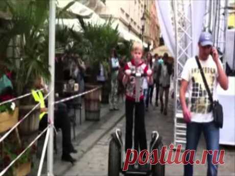 Двухколесное#чудо:)#SEGWAY#two-wheeled#wonder - YouTube