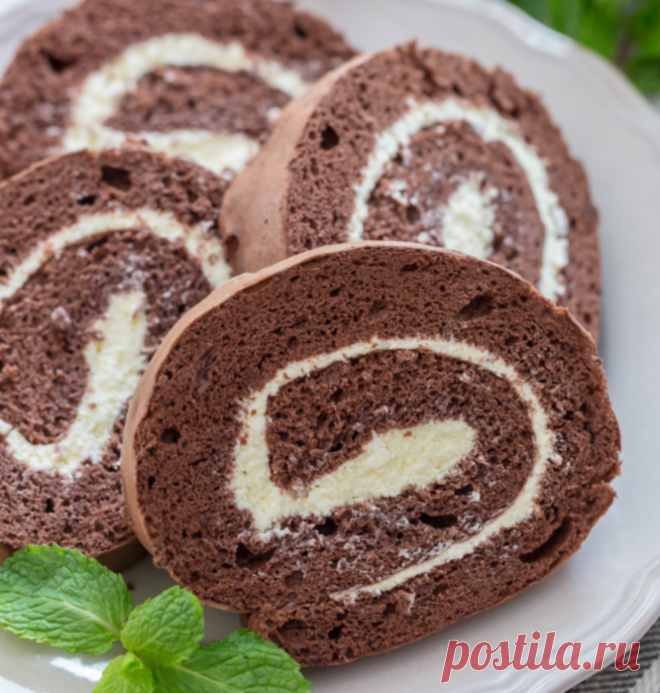 Шоколадный рулет с творожным кремом - очень вкусная и нежная домашняя выпечка.