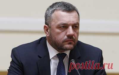 МВД РФ объявило в розыск экс-генпрокурора Украины Олега Махницкого. Следственный комитет РФ ранее предъявил заочно обвинения Махницкому, а также экс-секретарю Совета национальной безопасности и обороны Украины Андрею Парубию и бывшему председателю Госпогранслужбы Украины Николаю Литвину