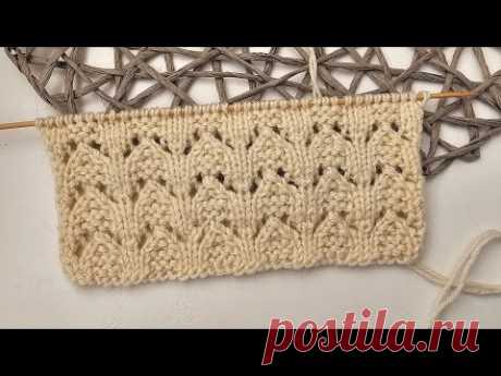 Ажурная комбинация с платочным узором спицами