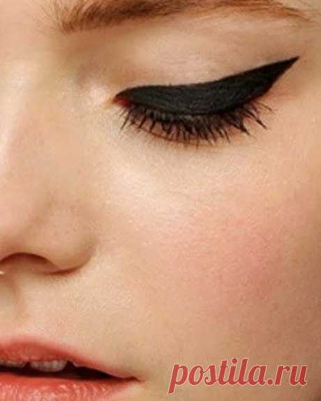 CATRIN & JACOB @ Catrin Kreyss в Instagram: «Make your 👀 makeup last longer by setting your eyeliner with a matching eye shadow. First, line your eyes with a pencil liner, and then…» 205 отметок «Нравится», 4 комментариев — CATRIN & JACOB @ Catrin Kreyss (@catrinandjacob) в Instagram: «Make your 👀 makeup last longer by setting your eyeliner with a matching eye shadow. First, line…»