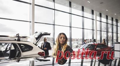 Автоэксперт Моржаретто высказался о предложении ввести наценку на отечественные автомобили 15%. Партнёр аналитического агентства «Автостат» Игорь Моржаретто прокомментировал предложение Национального союза защиты прав потребителей установить максимальную надбавку на стоимость отечественных автомобилей на уровне 15%. Читать далее